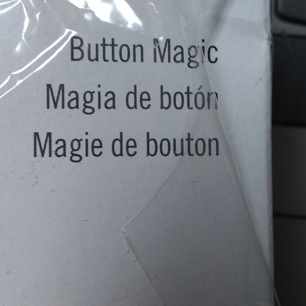 Singer Button Magic - Picture 3 of 5
